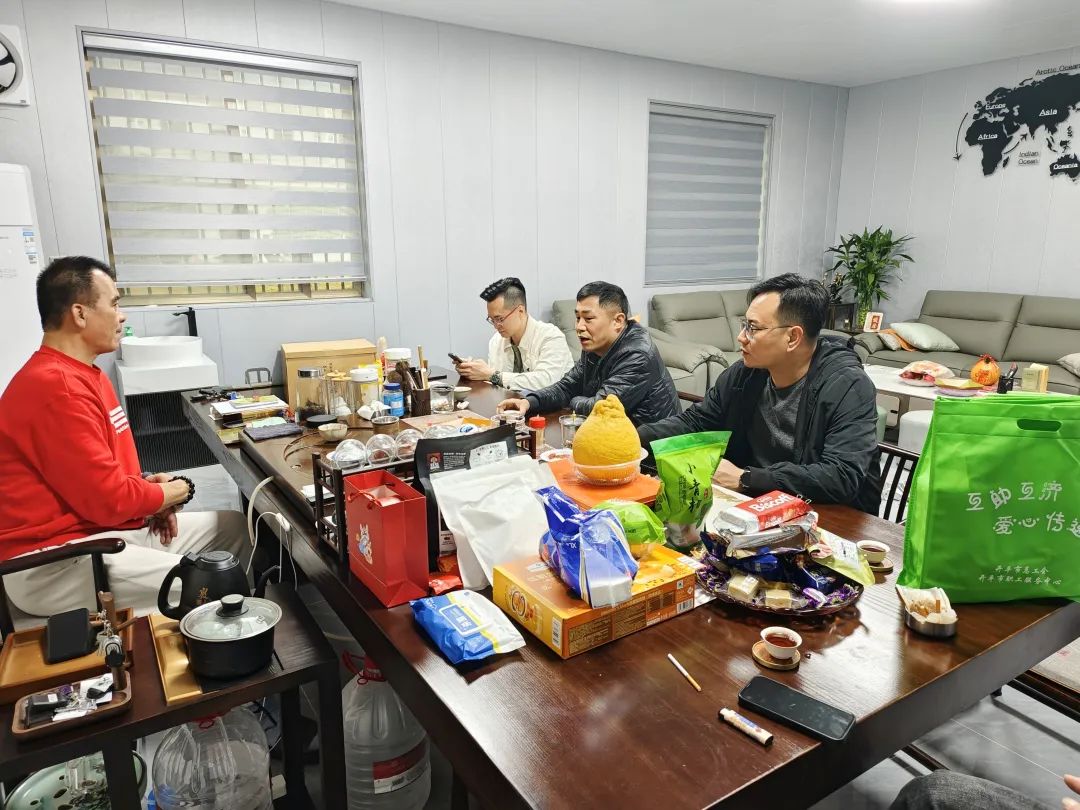進(jìn)企業(yè)、訪(fǎng)需求、促建會(huì)！龍勝鎮(zhèn)總工會(huì)深入企業(yè)推動(dòng)工會(huì)組建工作 開(kāi)平龍勝 開(kāi)平龍勝     2025年04月03日 20:42